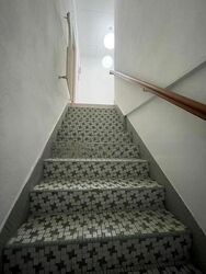 Sixth Avenue (D10), Terrace #443225201